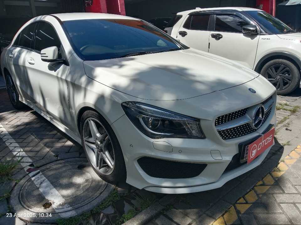 2014 Mercedes-Benz CLA200 1.6 - Foto 1 dari 6