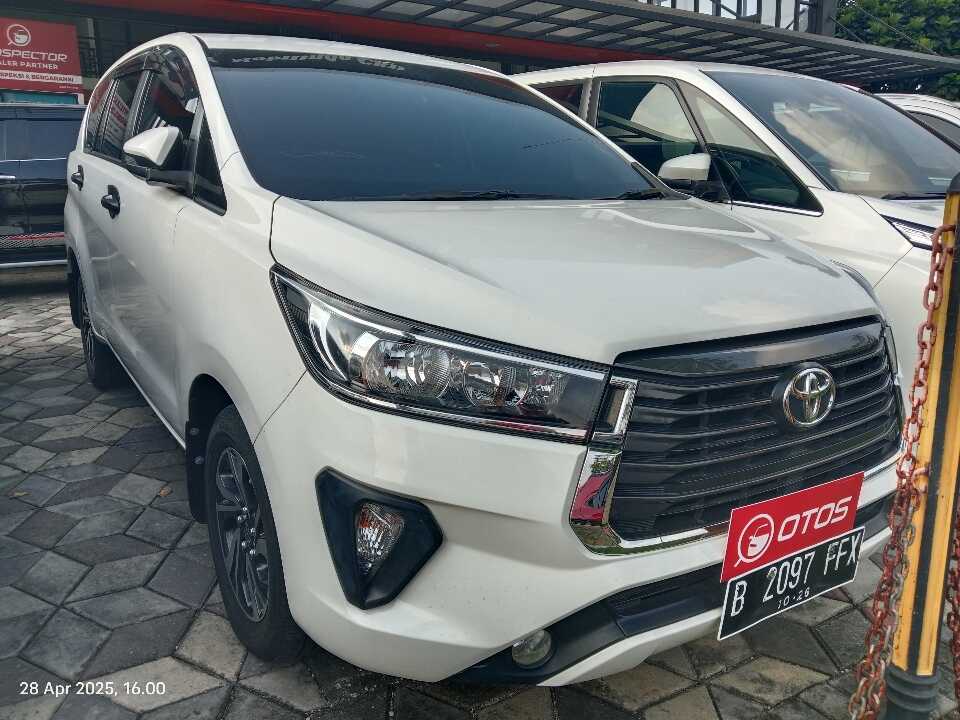 2021 Toyota Kijang Innova 2.4 G - Foto 1 dari 6