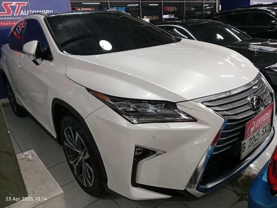 2016 Lexus RX 200t 2.0 Luxury - Foto 1 dari 6
