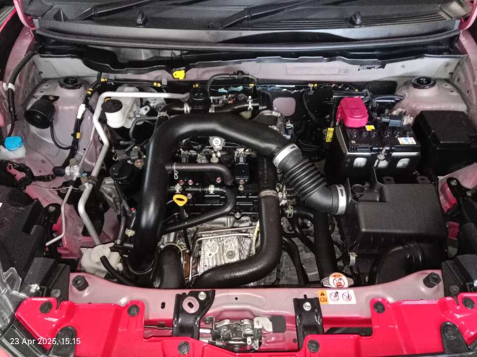 Foto Mobil Bekas Mesin Toyota Raize 1.0 GR Sport TSS tahun 2023
