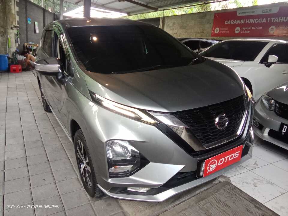 2020 Nissan Livina 1.5 VL - Foto 1 dari 6