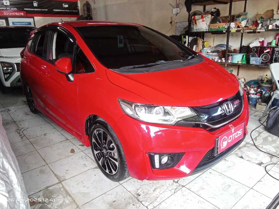 2016 Honda Jazz 1.5 RS