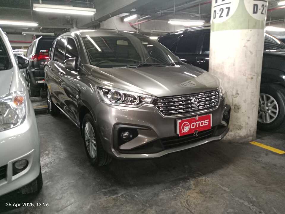 2019 Suzuki Ertiga 1.5 GL - Foto 1 dari 6