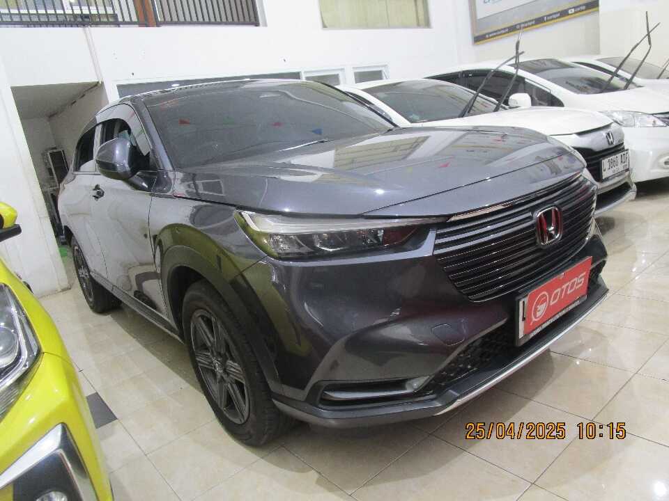 2023 Honda HR-V 1.5 E - Foto 1 dari 6