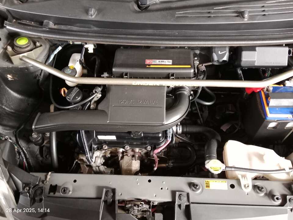 Foto Mobil Bekas Mesin Toyota Agya 1.0 G tahun 2015