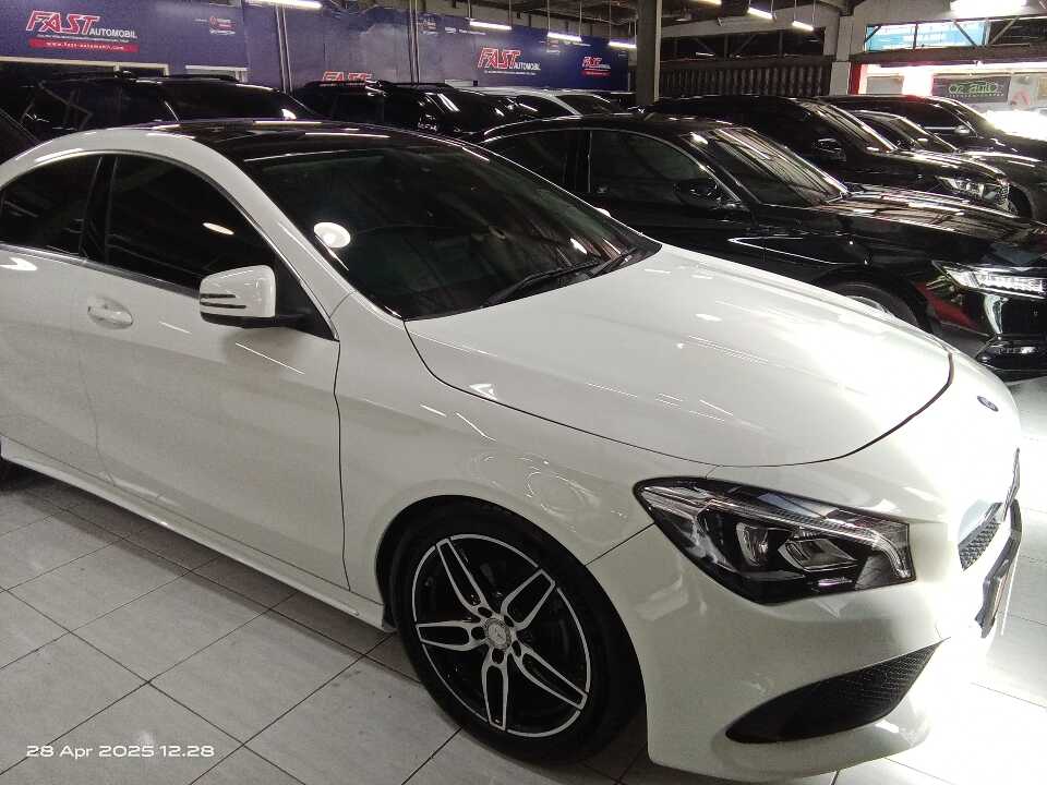 2017 Mercedes-Benz CLA200 1.6 AMG