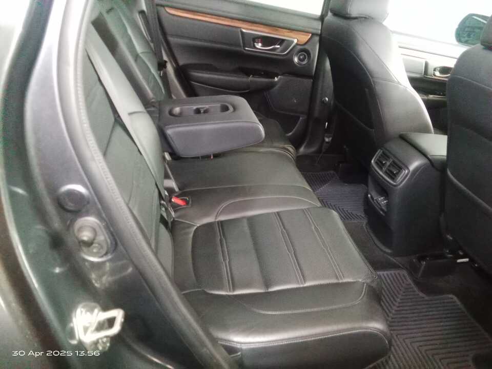 Foto Mobil Bekas Kabin Belakang Honda CR-V 1.5 Turbo Prestige tahun 2022