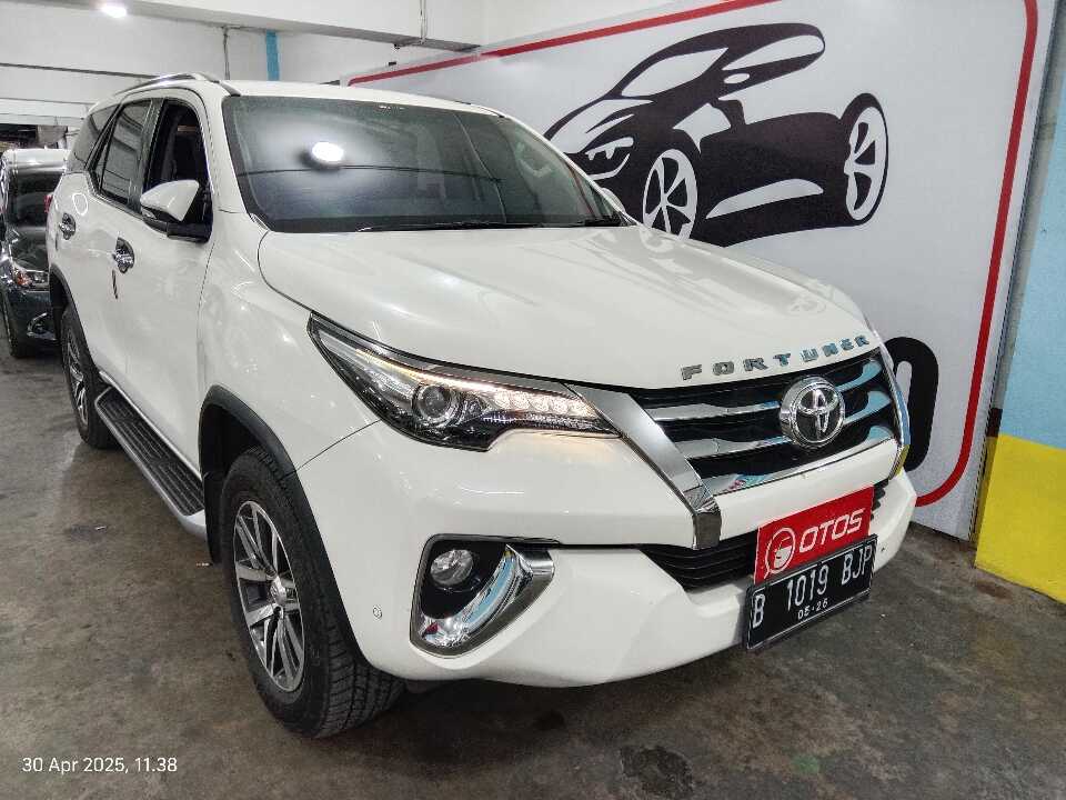 2016 Toyota Fortuner 2.4 4X2 VRZ
