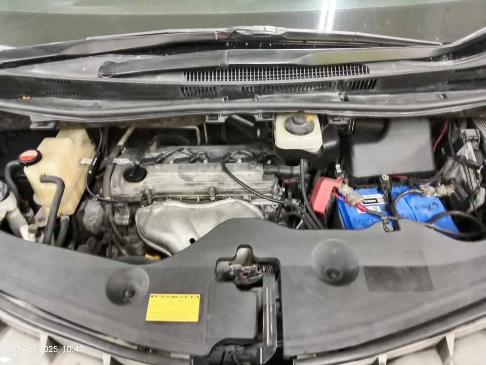 Foto Mobil Bekas Mesin Toyota Alphard 2.4 G tahun 2014