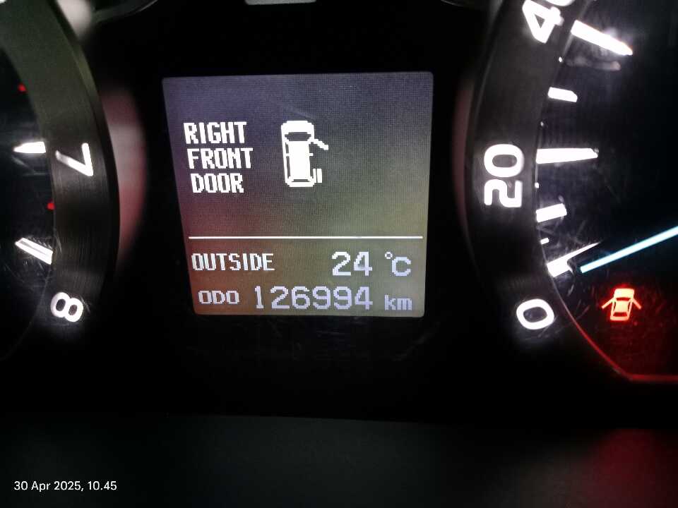Foto Mobil Bekas Odometer Toyota Alphard 2.4 G tahun 2014