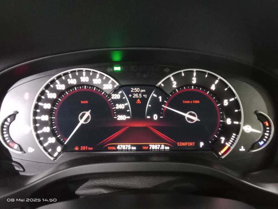 Foto Mobil Bekas Odometer BMW X3 2.0 Xdrive20i Xline tahun 2018