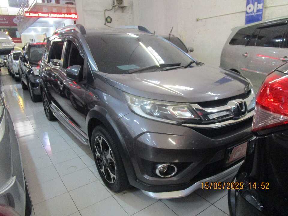 2016 Honda BR-V 1.5 E Prestige - Foto 1 dari 6