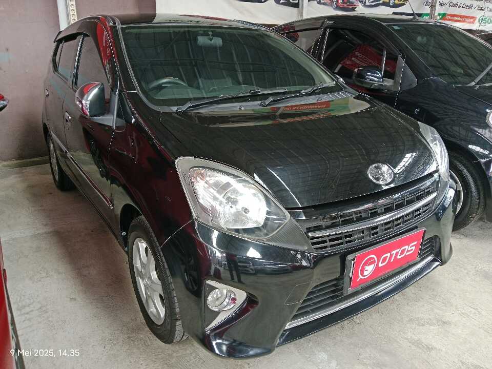 2016 Toyota Agya 1.0 G - Foto 1 dari 6