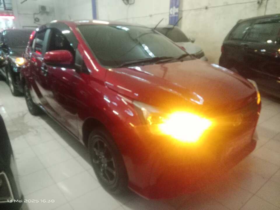 2024 Daihatsu Ayla 1.0 X - Foto 1 dari 6