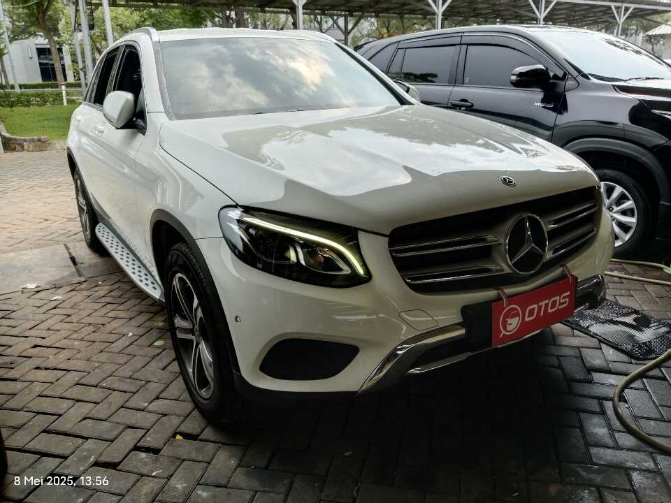 2018 Mercedes-Benz GLC200 2.0 - Foto 1 dari 6