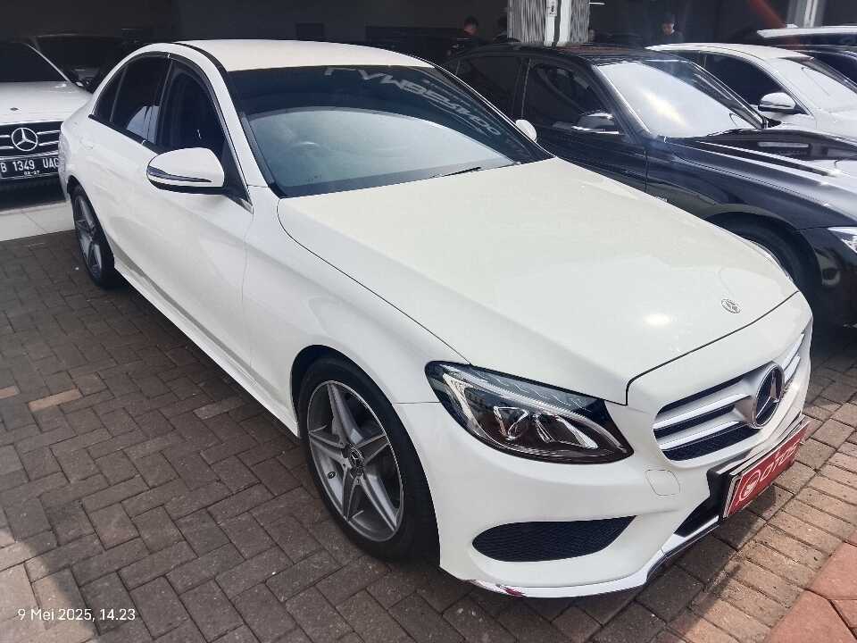 2017 Mercedes-Benz C200 2.0 - Foto 1 dari 6