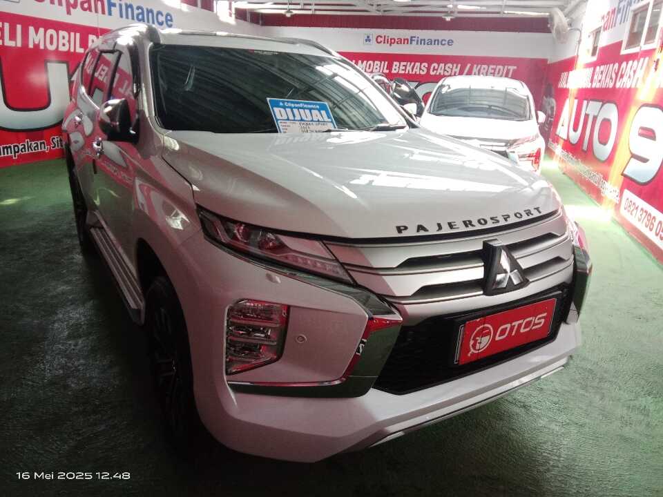 2023 Mitsubishi Pajero Sport 2.4 Dakar 4X2 - Foto 1 dari 6