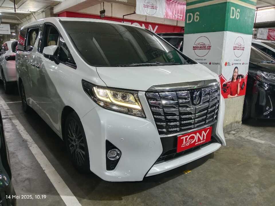 2015 Toyota Alphard 2.5 G