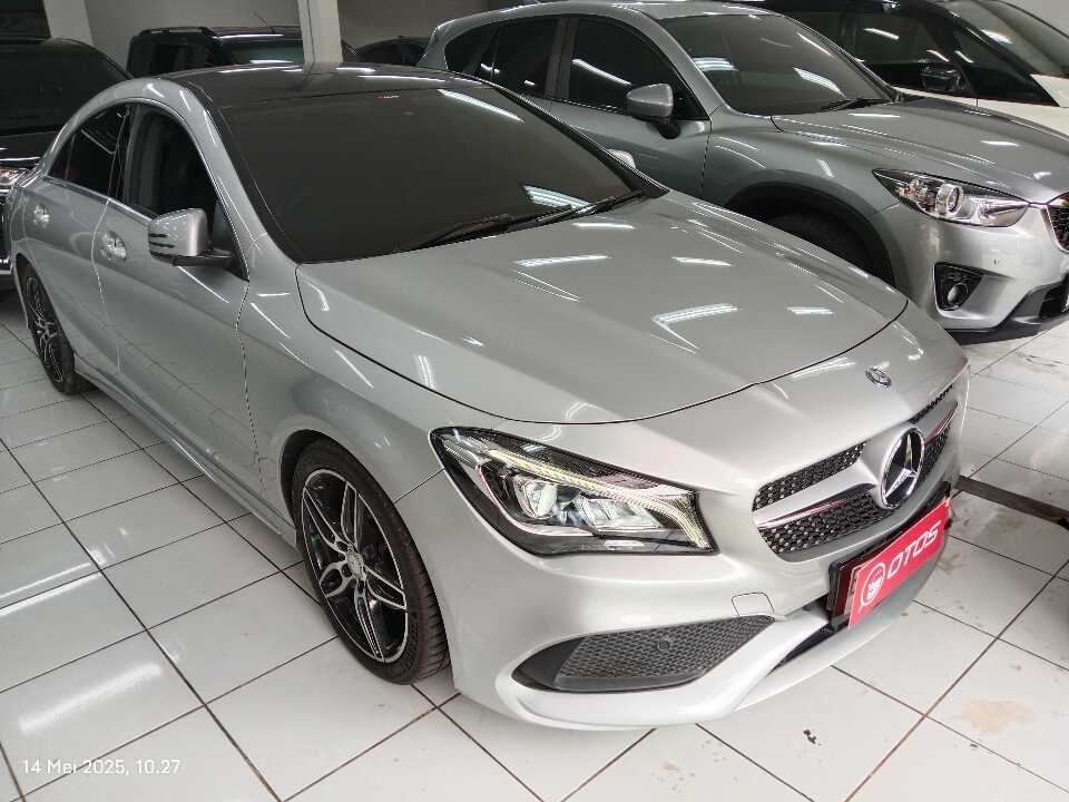2017 Mercedes-Benz CLA200 1.6