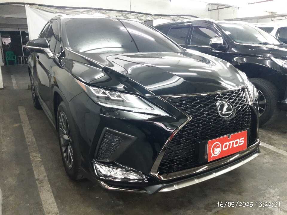2020 Lexus RX 300 2.0 F-Sport - Foto 1 dari 6