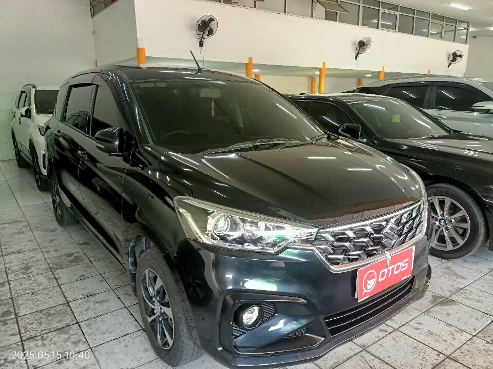 2023 Suzuki Ertiga 1.4 - Foto 1 dari 6