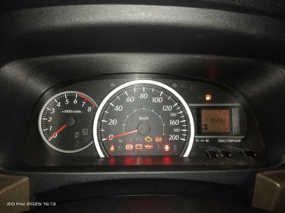 Foto Mobil Bekas Odometer Toyota Calya 1.2 G tahun 2016