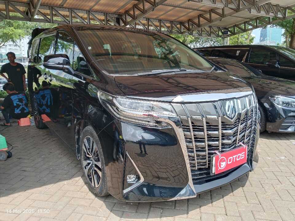 2018 Toyota Alphard 2.5 G