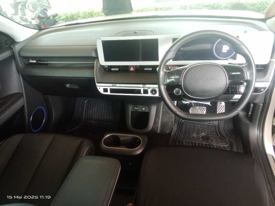 Foto Mobil Bekas Dashboard Hyundai Ioniq 5 Long Range Signature tahun 2023