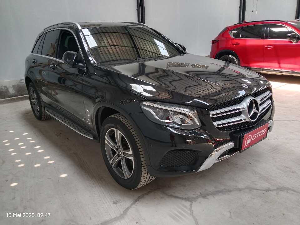 2018 Mercedes-Benz GLC200 2.0 - Foto 1 dari 6