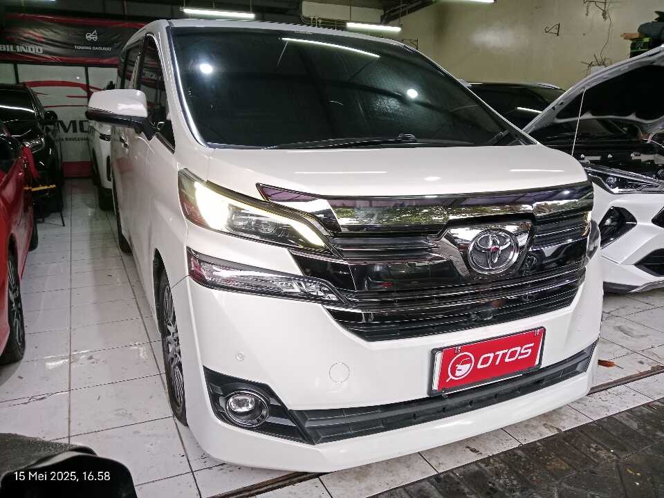2015 Toyota Vellfire 2.5 G - Foto 1 dari 6