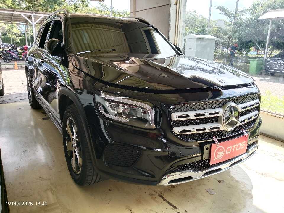 2022 Mercedes-Benz GLB200 1.3 Progressive Line Wagon - Foto 1 dari 6