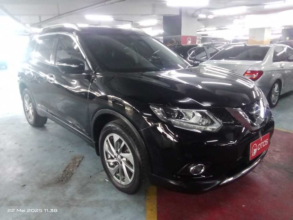 2015 Nissan X-Trail 2.5 - Foto 1 dari 6
