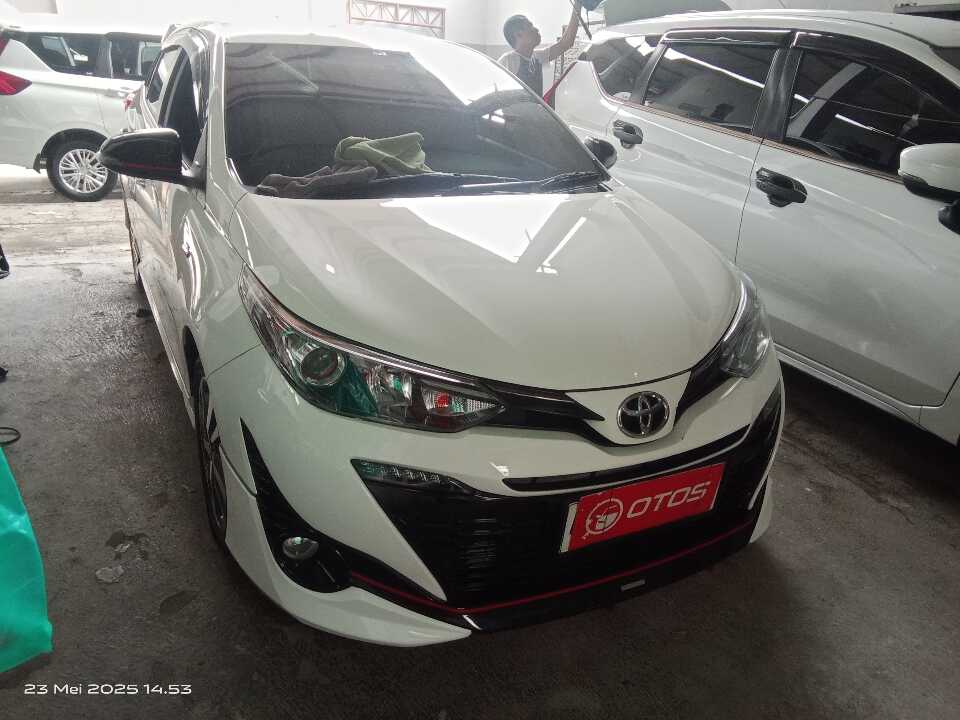 2020 Toyota Yaris 1.5 S - Foto 1 dari 6