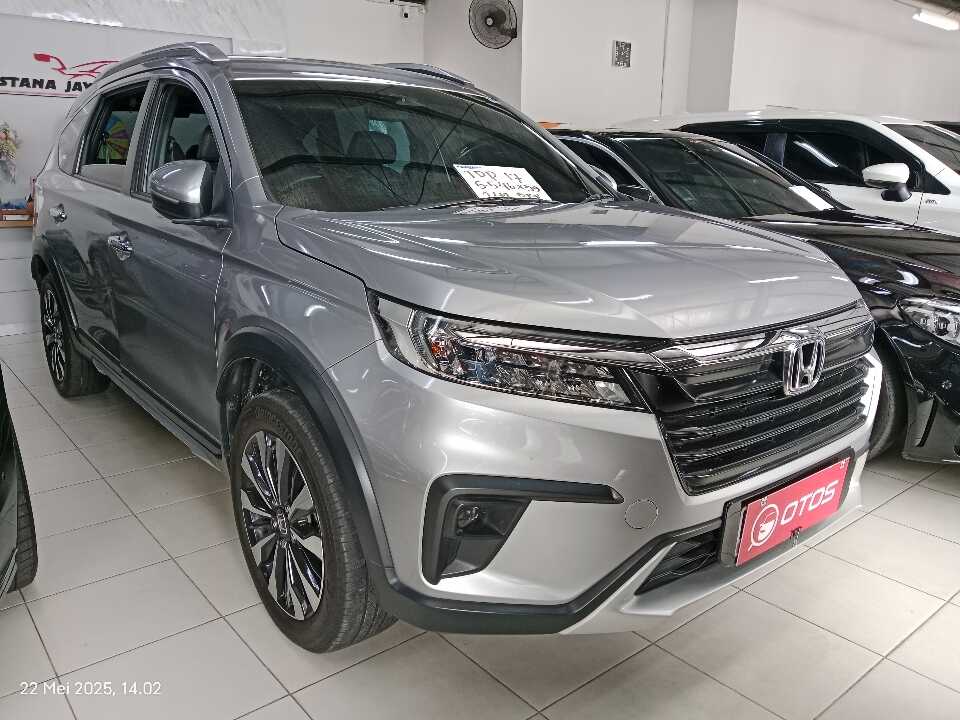 2022 Honda BR-V 1.5 PRE-HS - Foto 1 dari 6