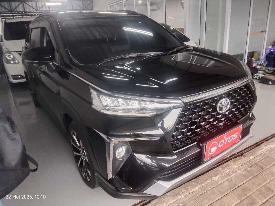 2022 Toyota Veloz 1.5 Q - Foto 1 dari 6