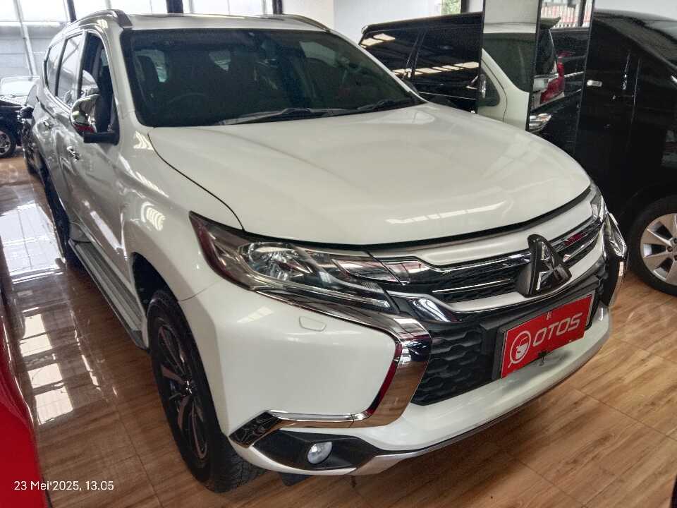2016 Mitsubishi Pajero Sport 2.4 Dakar 4X2 - Foto 1 dari 6
