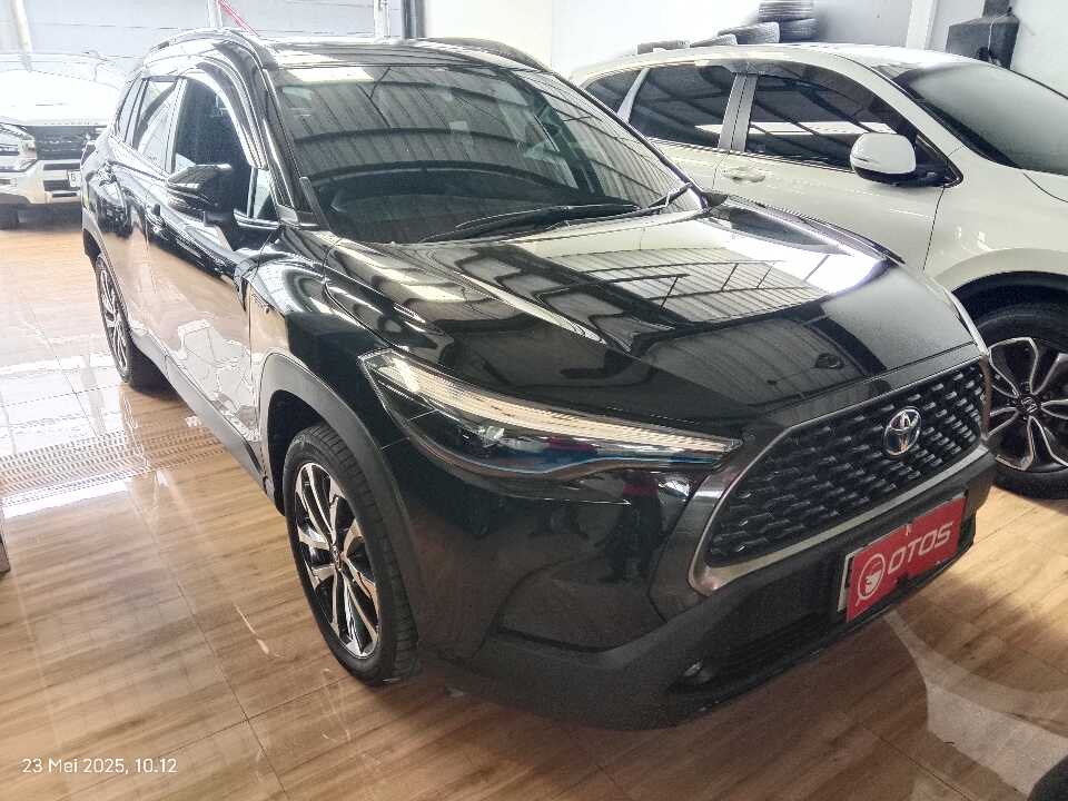 2022 Toyota Corolla Cross 1.8 Hybrid - Foto 1 dari 6