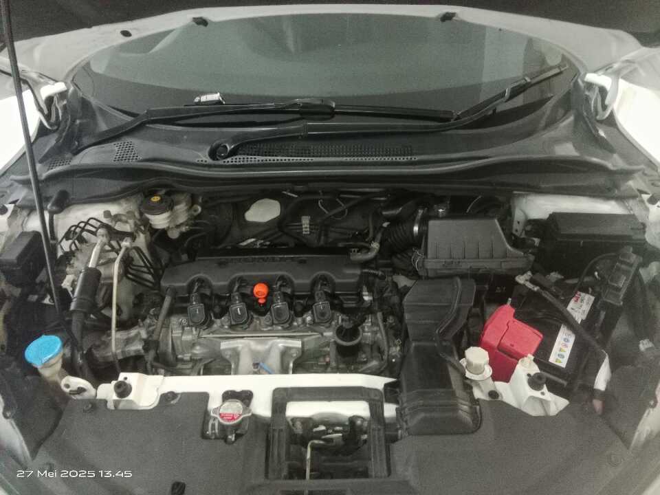Foto Mobil Bekas Mesin Honda HR-V 1.8 RS tahun 2019