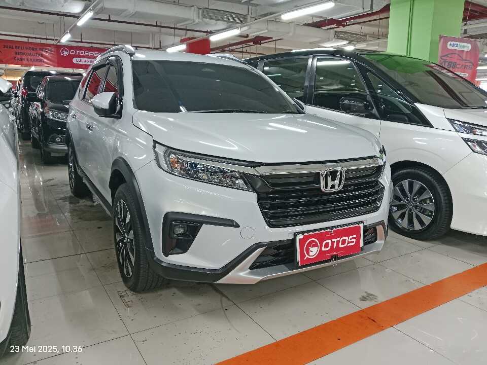 2023 Honda BR-V 1.5 PRE-HS - Foto 1 dari 6