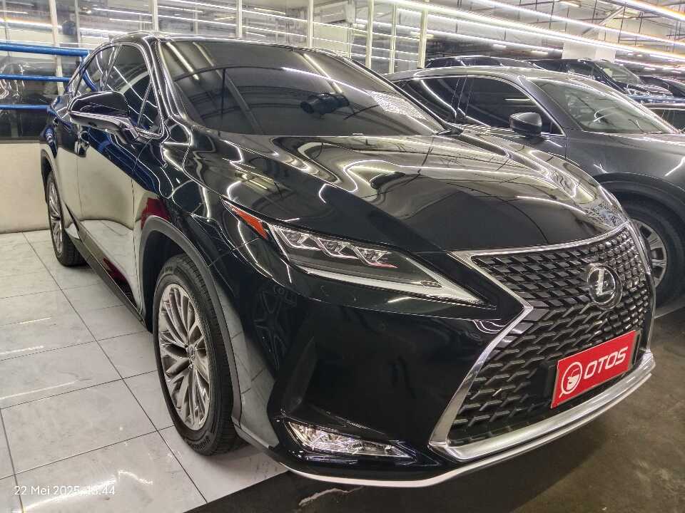 2021 Lexus RX 300 2.0 Luxury - Foto 1 dari 6