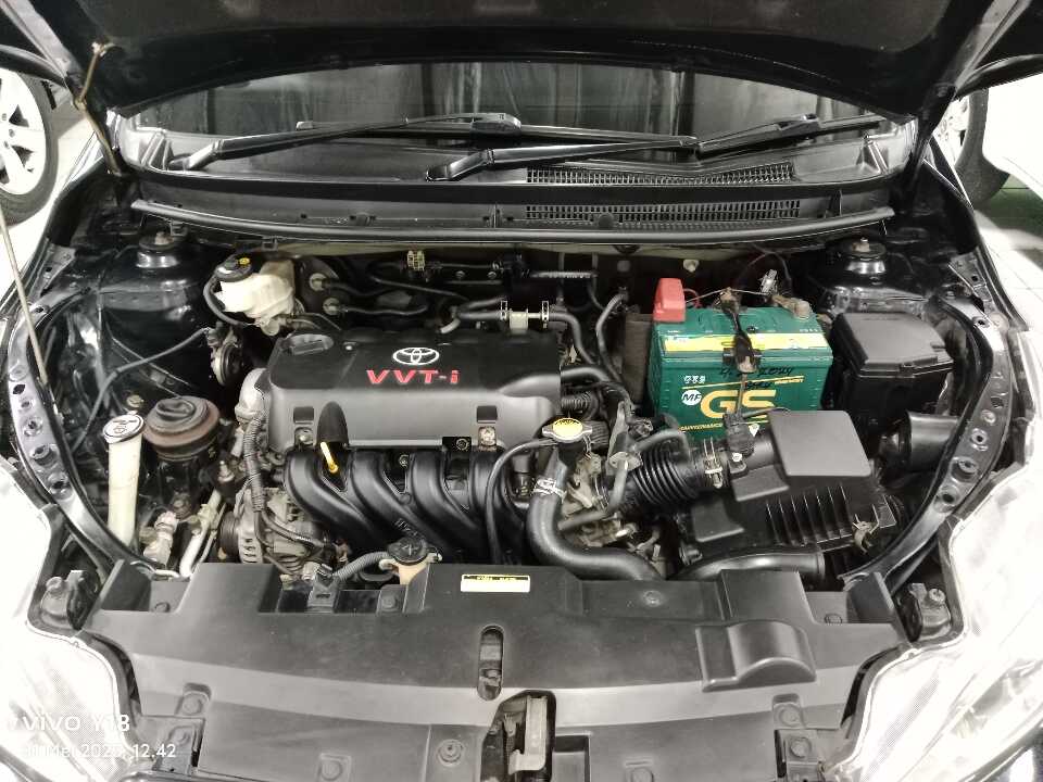 Foto Mobil Bekas Mesin Toyota Yaris 1.5 S tahun 2016