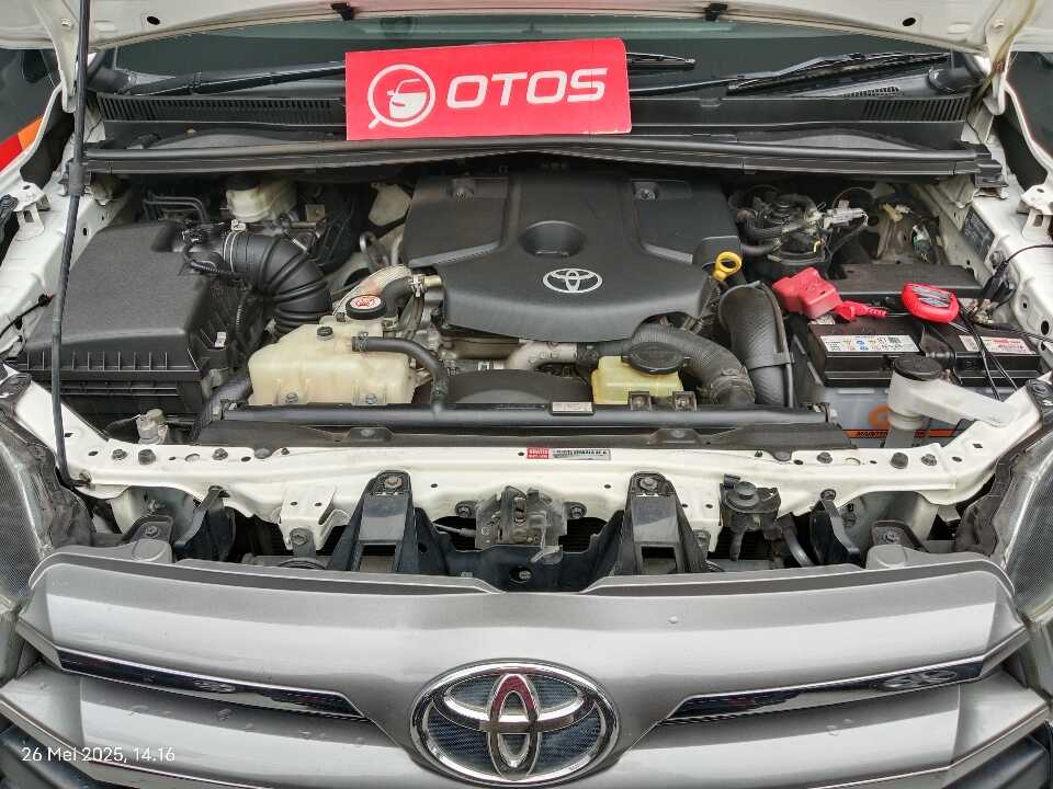 Foto Mobil Bekas Mesin Toyota Innova 2.4 G tahun 2019