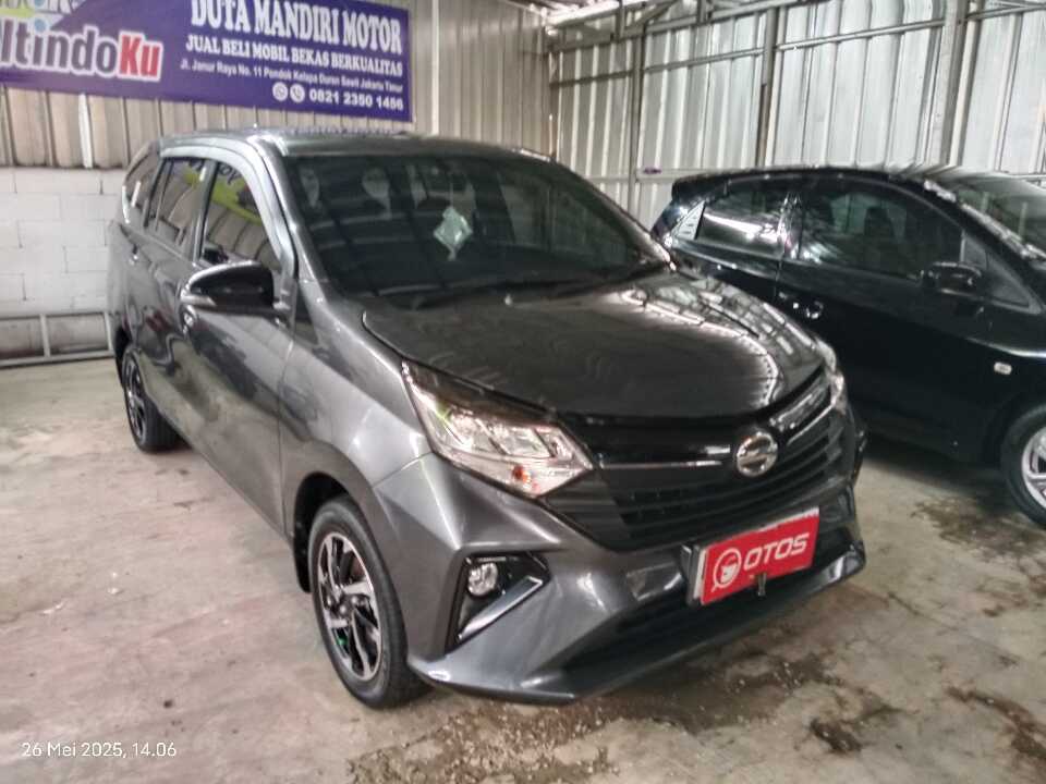 2023 Daihatsu Sigra 1.2 R - Foto 1 dari 6
