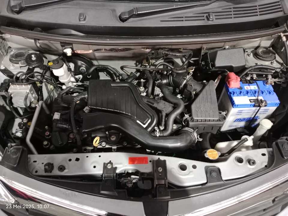 Foto Mobil Bekas Mesin Daihatsu Sigra 1.2 R tahun 2020