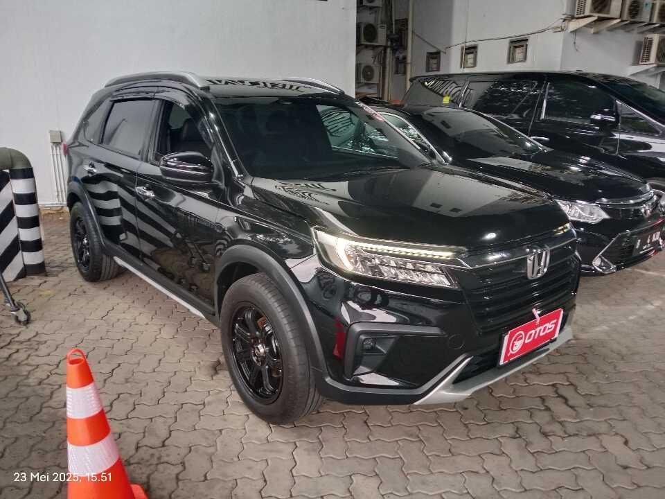 2023 Honda BR-V 1.5 PRE - Foto 1 dari 9