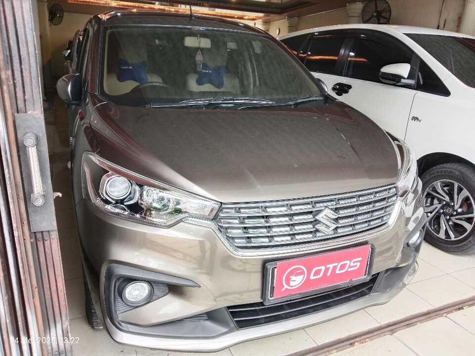 2019 Suzuki Ertiga 1.5 GL - Foto 1 dari 6