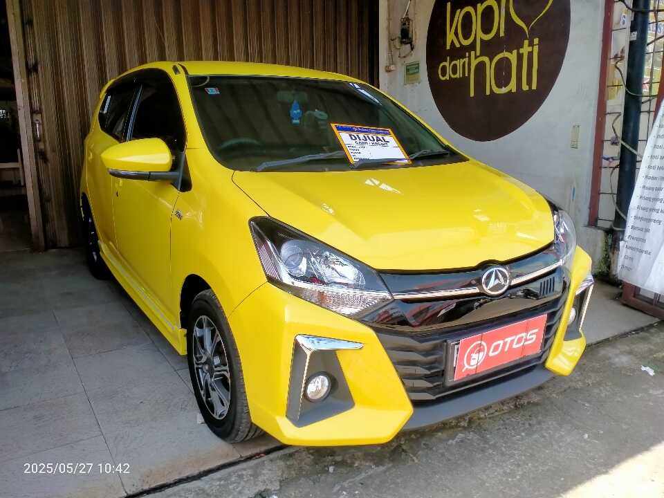 2022 Daihatsu Ayla 1.2 R - Foto 1 dari 6