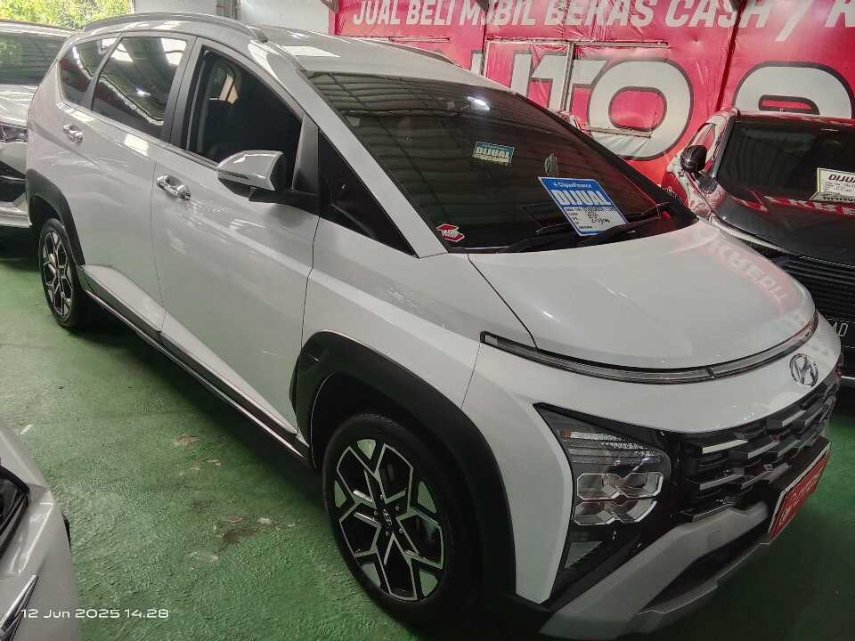 2023 Hyundai Stargazer 1.5 Prime - Foto 1 dari 6