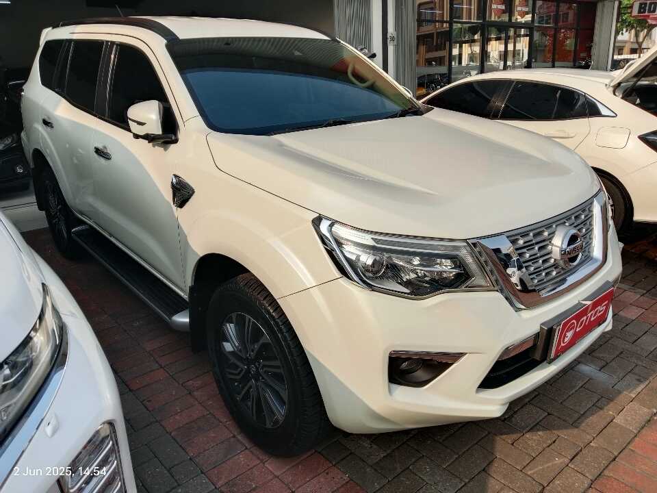 2018 Nissan Terra 2.5 4X2 VL - Foto 1 dari 6
