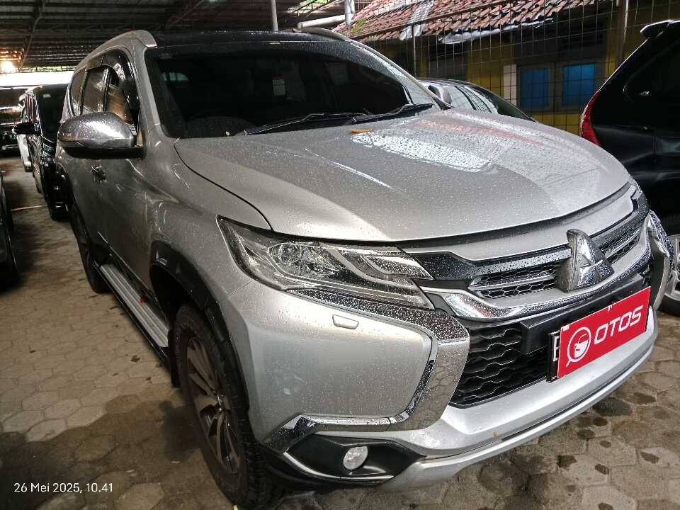 2021 Mitsubishi Pajero Sport 2.4 Dakar 4X4 - Foto 1 dari 6